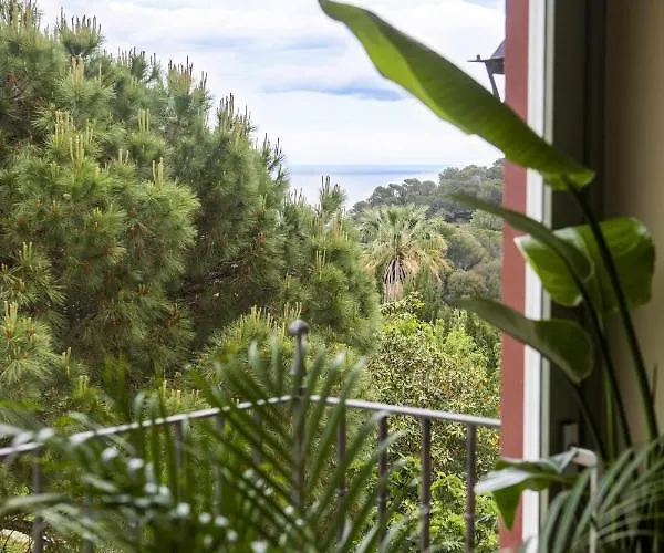Unic Views Begur, Turistico *